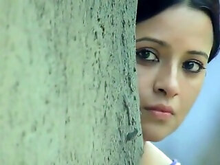 Sexy Sccene Of Gangs Of Wasseypur