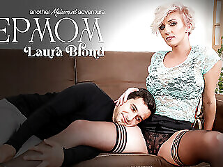 Fucking My Hot Stepmom Laura Blonde At Home