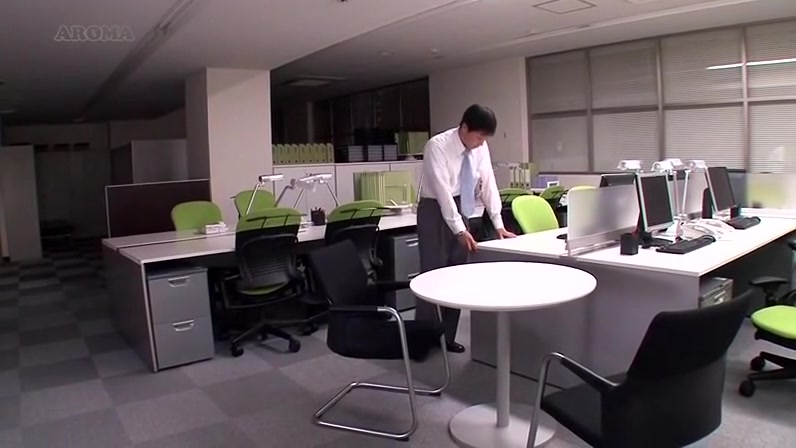 Pretend to be the woman of the insuranceâ€¦ Eroticism Mature Woman calls at your office