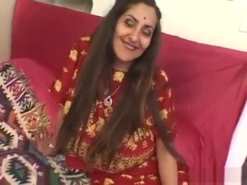 Indian Aunties 2