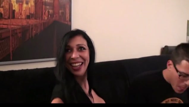 French milf meets her junior lover
