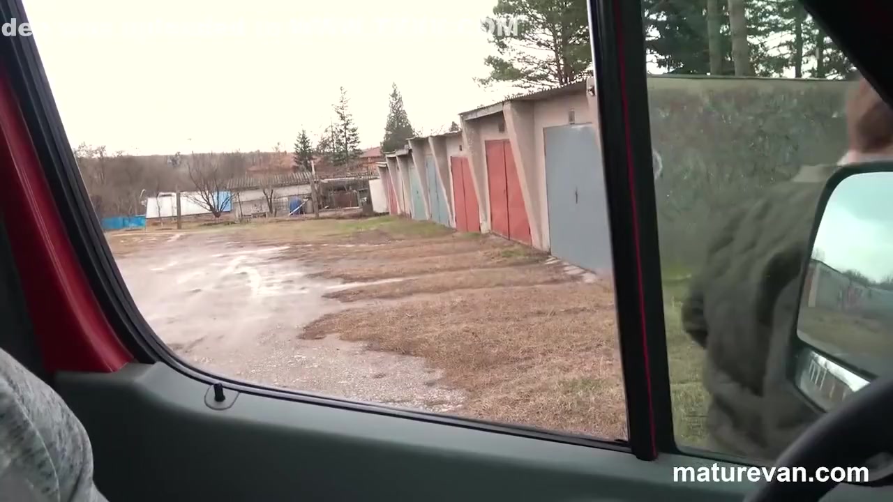 Cougar Likes To Drive Twinks Downtown